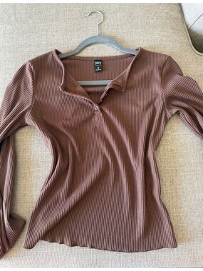 Ribbed Long Sleeve Henley Top - Mauve Brown